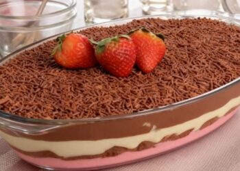 Por menos de R$ 40 você pode fazer uma pavê para a ceia de Natal