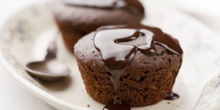 petit gateau servido