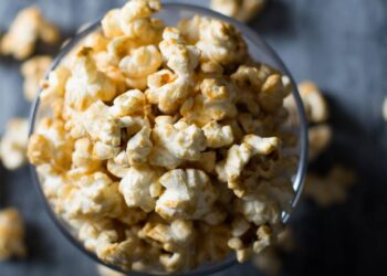 Como fazer a melhor pipoca de leite de ninho que você vai comer na vida