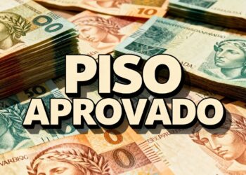Com 85% de aprovação, governador paga piso regional de até R$ 2.275