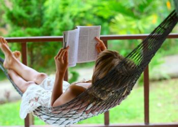 Como o tarô pode revelar o momento de relaxar na sua vida