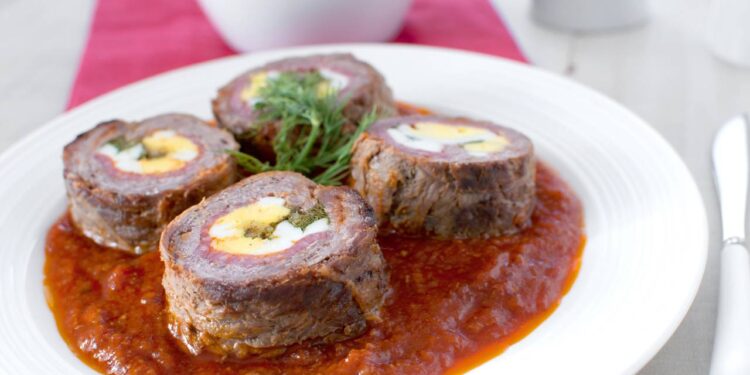 Essa receita de rocambole de carne é uma excelente ideia para a ceia do Natal