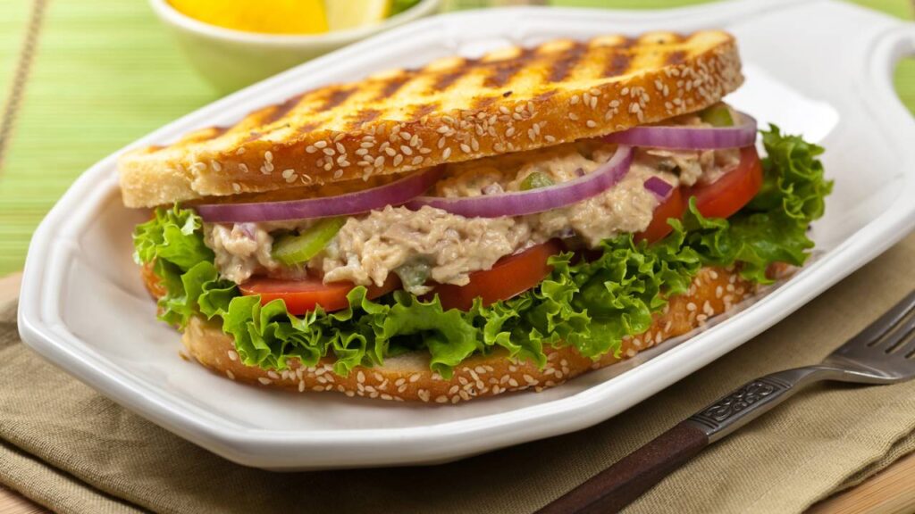 receita de sanduíche de atum