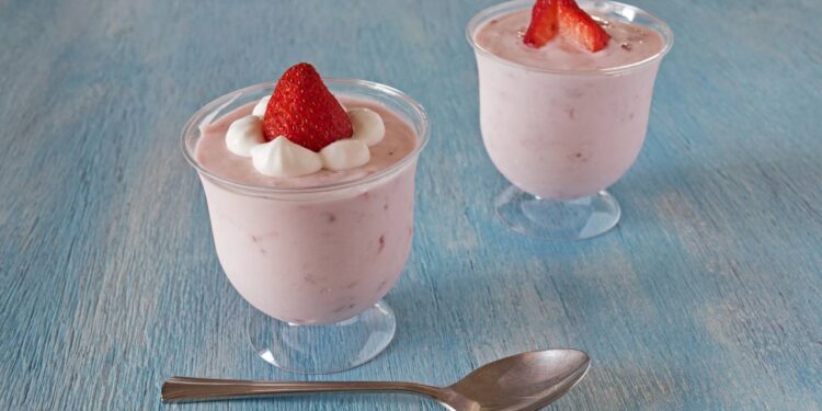 Essa receita da sobremesa de dois ingredientes que fica pronta em minutos