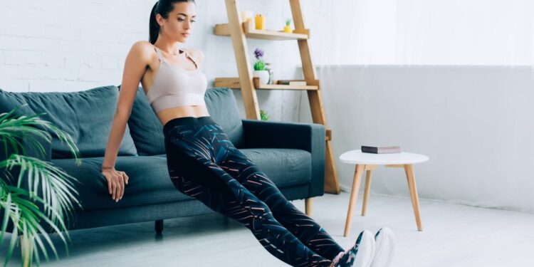 Os 6 melhores exercícios para ganhar massa muscular em casa