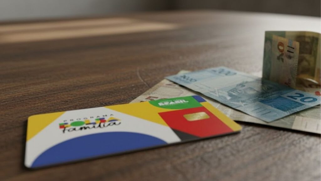 Bolsa Família enfrenta desafios em 2026 com baixo orçamento e mais de 500 mil famílias permanecem na fila de espera do benefício