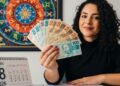 O que os últimos dias de janeiro de 2026 reservam para os signos no campo financeiro, saiba quem vai atrair dinheiro e os que precisarão reavaliar as finanças