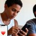 O que significa quando alguém reage só com coração nas mensagens, segundo a psicologia