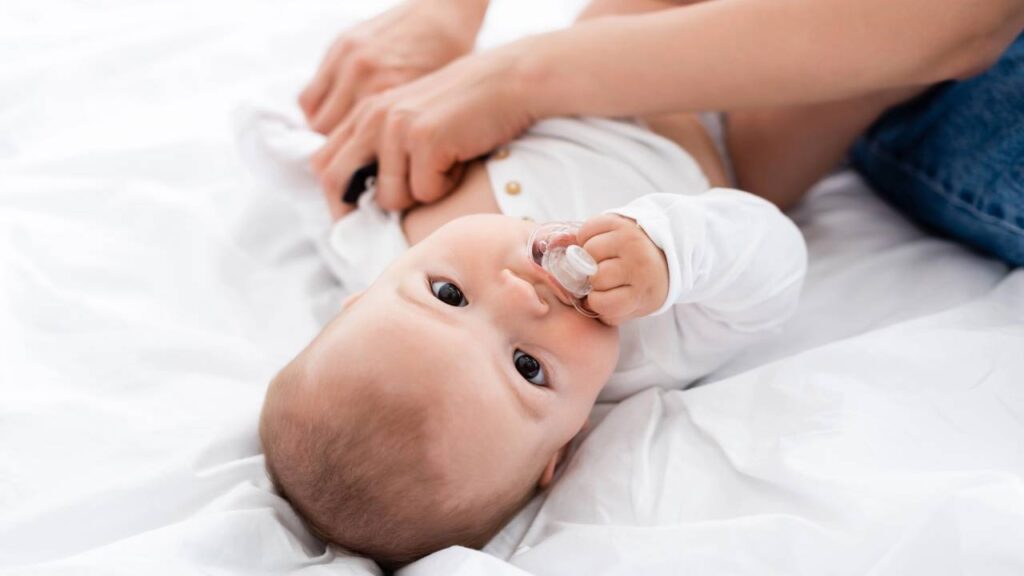 Nomes femininos antigos mais bonitos que estão voltando com tudo em 2026, dando aos bebês da nova geração identidade forte e elegância