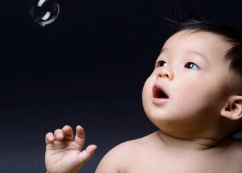 Entre tradição e significado, estes nomes de menino refletem força interior