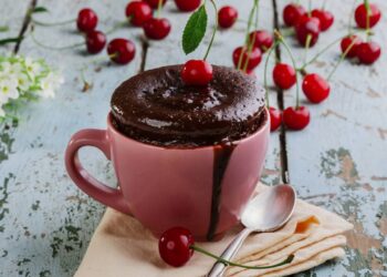 Vontade de doce? Essa massa fica pronta em minutos e quase não suja nada