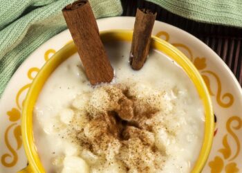 Aprenda o segredo da canjiquinha mineira com costelinha bem dourada e caldo encorpado