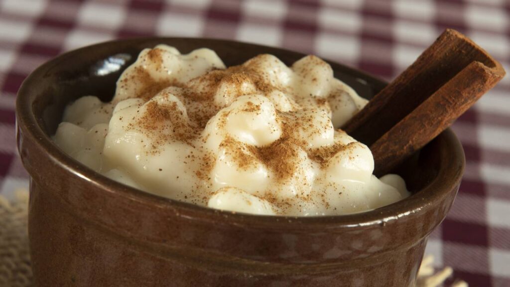 Aprenda o segredo da canjiquinha mineira com costelinha bem dourada e caldo encorpado