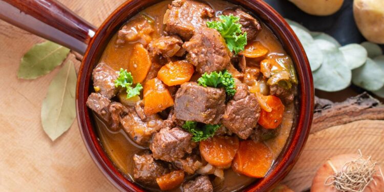 picadinho com legumes de carne