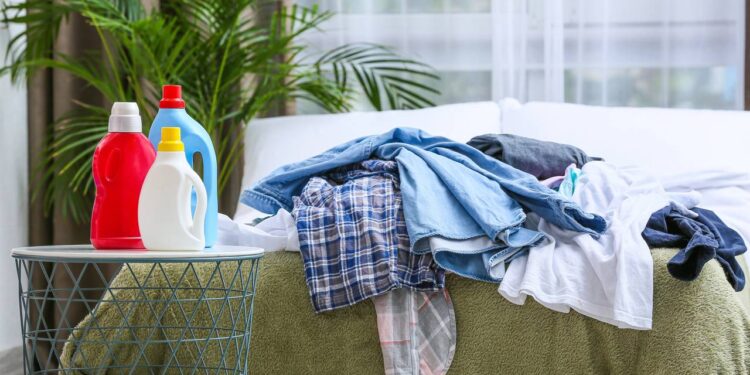 Percebeu sujeira acumulando? Estas 3 receitas caseiras podem resolver rápido