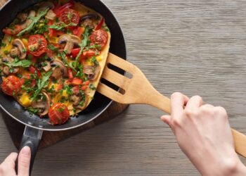 preparo de um omelete