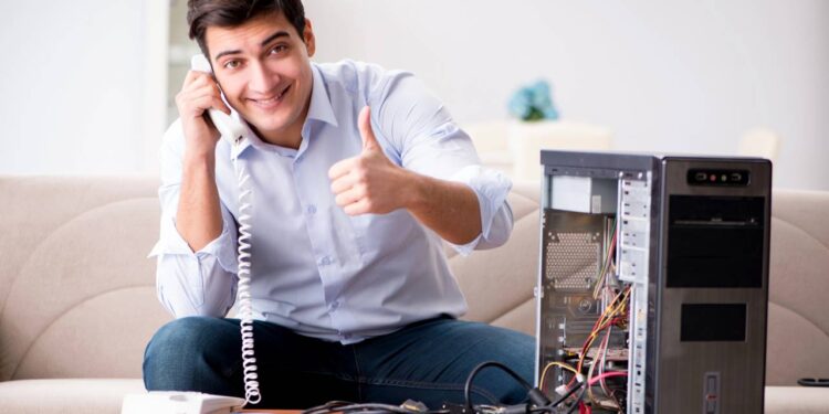 Quanto ganha um técnico em informática no Brasil e o que define o salário