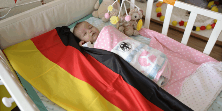 De Friedrich a Anneliese: como sobrenomes e prenomes alemães contam histórias familiares