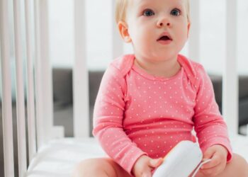 Curtos, modernos e cheios de significado: os nomes de menina que pais estão escolhendo agora