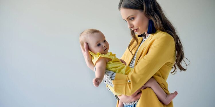 Nomes de menina com 3 letras que fazem sucesso entre recém-nascidas em 2026