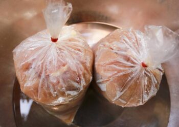 Como descongelar carne de forma fácil e rápida sem colocar a sua saúde e da família em risco