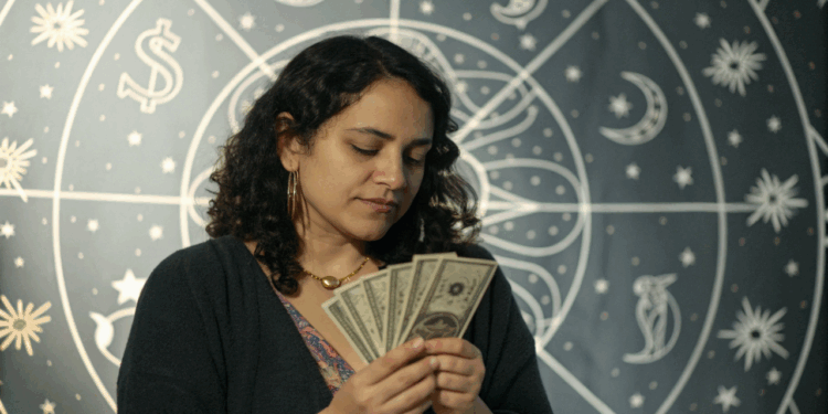 Três signos que terão surpresas financeiras antes do final do mês