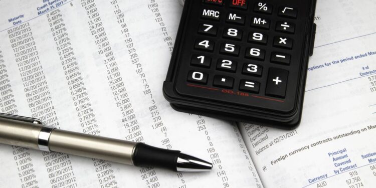 Dinheiro escapa todo mês? Estes erros simples podem estar drenando suas finanças