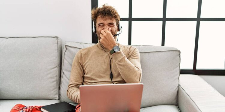 Misturinhas simples ajudam a eliminar mau cheiro da casa sem complicação