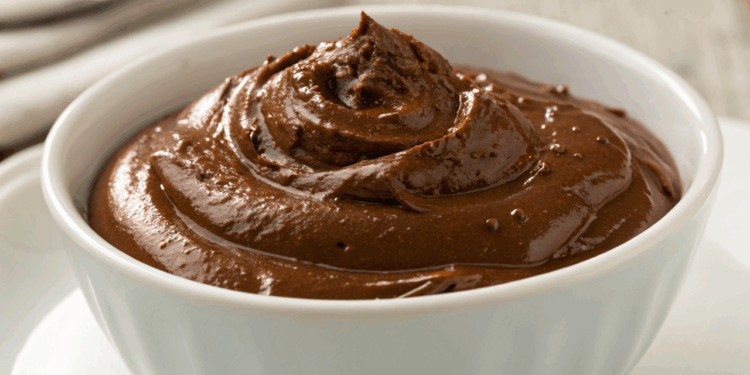 Sobremesa deliciosa e saudável em 5 minutos resolve o desejo por doce sem muito açúcar