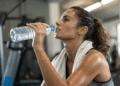 Evite cãibras e fadiga, o que você bebe durante os treinos pode mudar sua performance