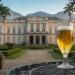 A cidade que abrigou o trono do Brasil guarda palácios com cervejas de 1853 e uma casa sem cozinha
