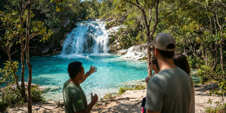 O único lugar do Brasil com rochas de 1 bilhão de anos e 300 cachoeiras em um território premiado pelo turismo