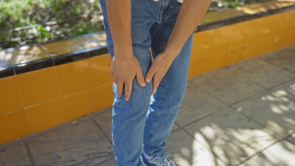 Má circulação nas pernas pode melhorar com exercícios simples no dia a dia