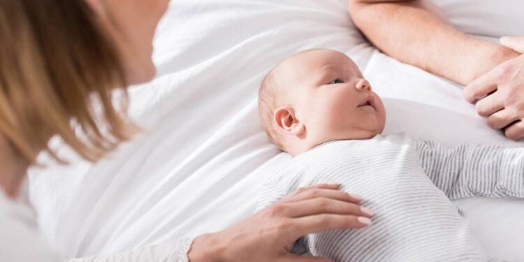 Antes de escolher o nome do bebê, veja por que opções curtas estão ganhando espaço