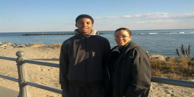 Eu e meu filho tivemos um negócio lucrativo na Amazon que quase destruiu nossa relação, e a decisão final surpreende