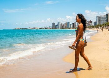 A cidade que nasceu de um forte holandês: sol, sabor e 1.581 hectares de mata no coração da capital