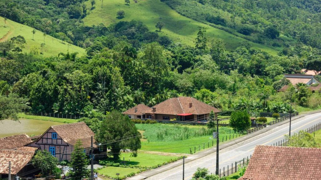 A cidade que a Alemanha esqueceu mas o Brasil abraçou e é mais alemã que muitas cidades da Europa