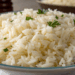 O ingrediente simples que deixa o arroz soltinho mesmo quando você erra na água