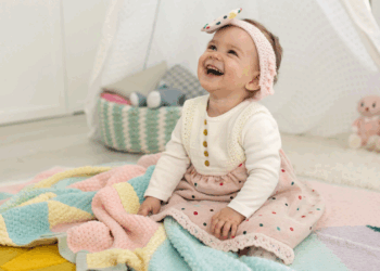 6 nomes curtos para sua filha que unem beleza e significado incríveis