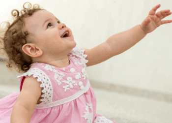 Nem clássico demais nem moderno demais: nomes femininos lindos e curtos que encantam