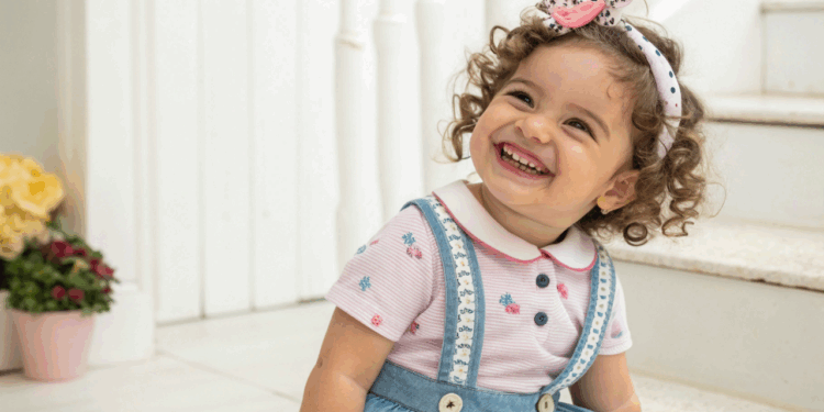 7 nomes únicos para meninas que unem beleza, significado e originalidade