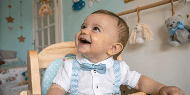 Nomes de meninos pouco comuns que carregam histórias e significados especiais para seu filho