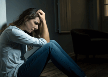 Muitos acham que pensar demais é excesso de cuidado, mas a psicologia mostra que pode ser um mecanismo de ansiedade