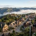 Uma cidade a mais de 1600 metros de altura reconhecida como “Suíça Brasileira” e detentora do título de melhor clima do planeta