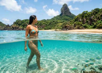 7 vezes eleita a melhor praia do mundo: turistas do mundo inteiro sonham em conhecer essa praia brasileira