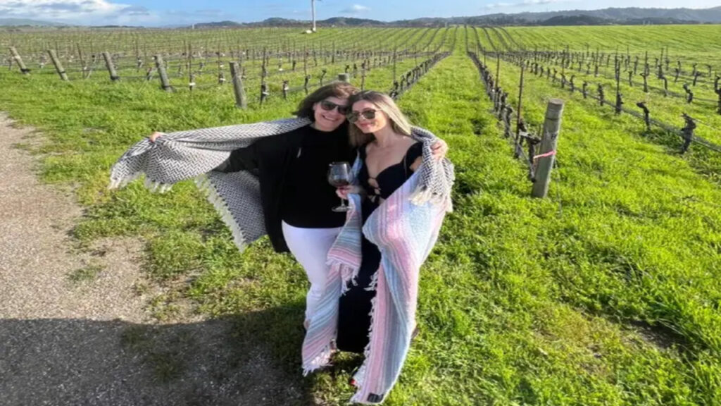 Mãe e filha viajam juntas há 10 anos seguidos e as dicas de planejamento delas valem ouro