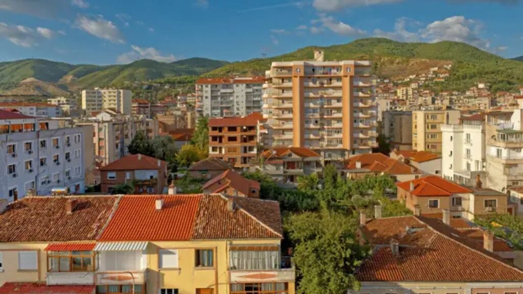 Eles saíram dos EUA, venderam tudo o que tinham, largaram os empregos e se aposentaram na Europa aos 60 anos.