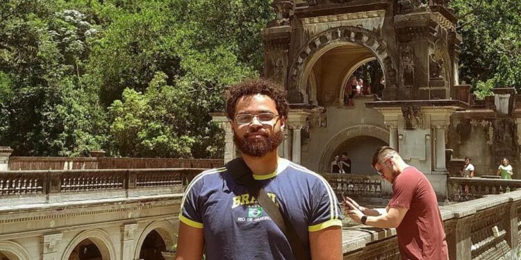 Americano troca Chicago por São Paulo após perder emprego e vive uma transformação inesperada