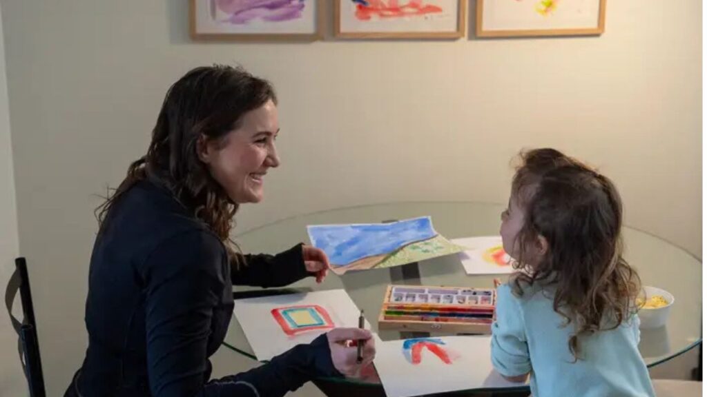 Minha família doou nossa TV antes de nos mudarmos. Já faz 5 anos e ainda não a substituímos.