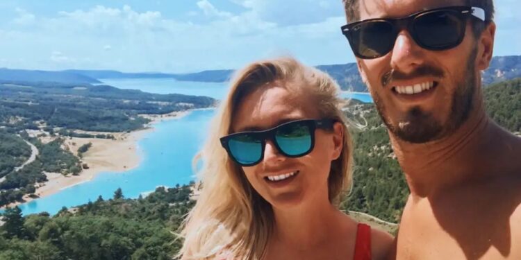 Meu marido e eu decidimos nos mudar de Londres para a costa francesa. Adoramos criar filhos na França e ter acesso à natureza, mas sentimos falta da rede de apoio.